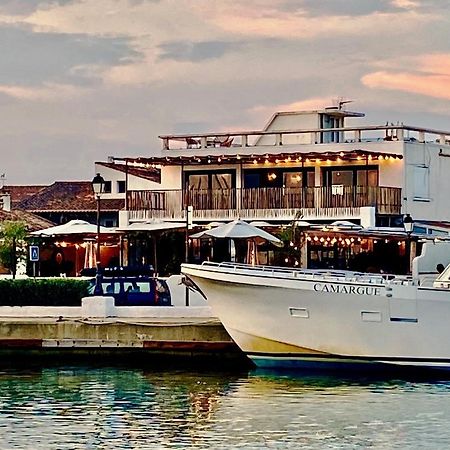 Les Vagues Hotel Saintes-Maries-de-la-Mer Bagian luar foto