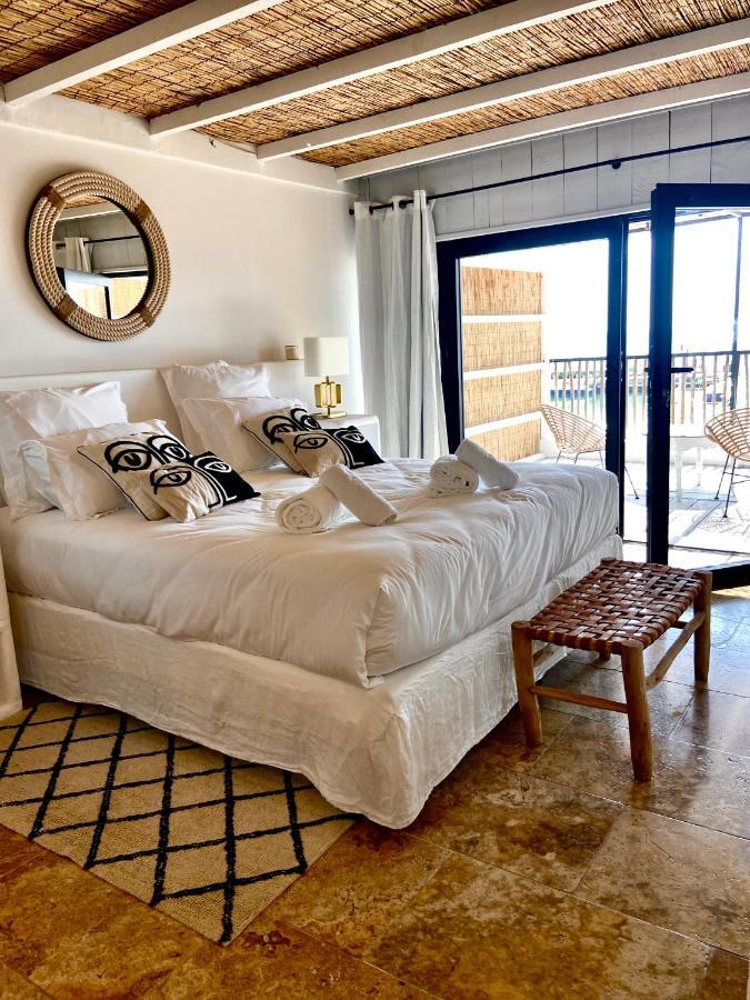 Les Vagues Hotel Saintes-Maries-de-la-Mer Bagian luar foto