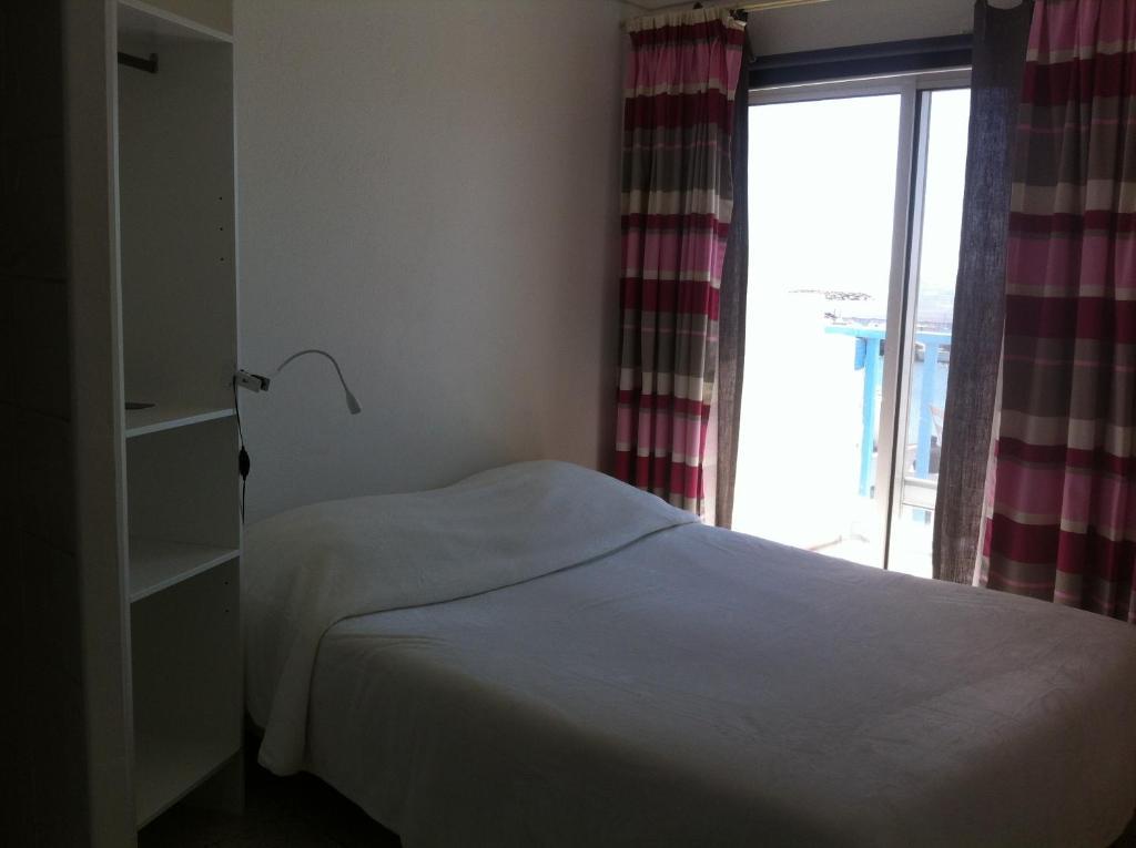 Les Vagues Hotel Saintes-Maries-de-la-Mer Bagian luar foto